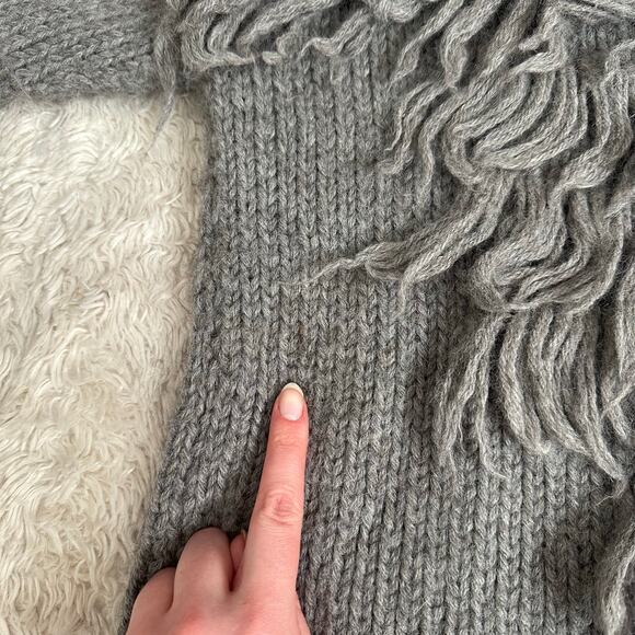 KKIBO Baby Alpaca Gray Fringe Knit Boatneck Sweater S/M - Picture 8 of 8